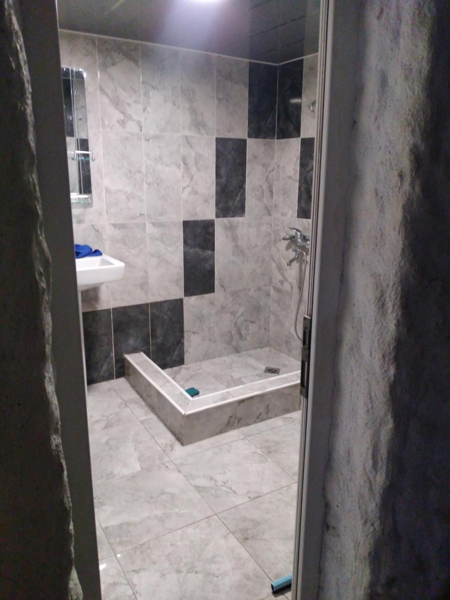 Apartament Dahi Kutaisi Zewnętrze zdjęcie